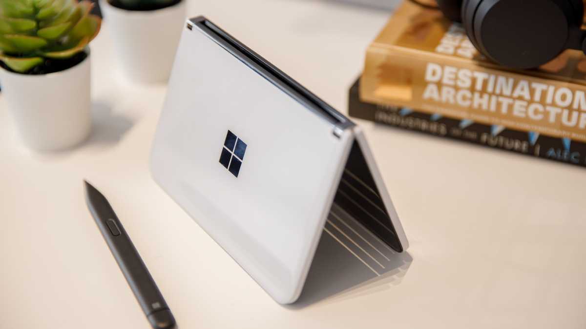Surface Duo 2 - tent mode