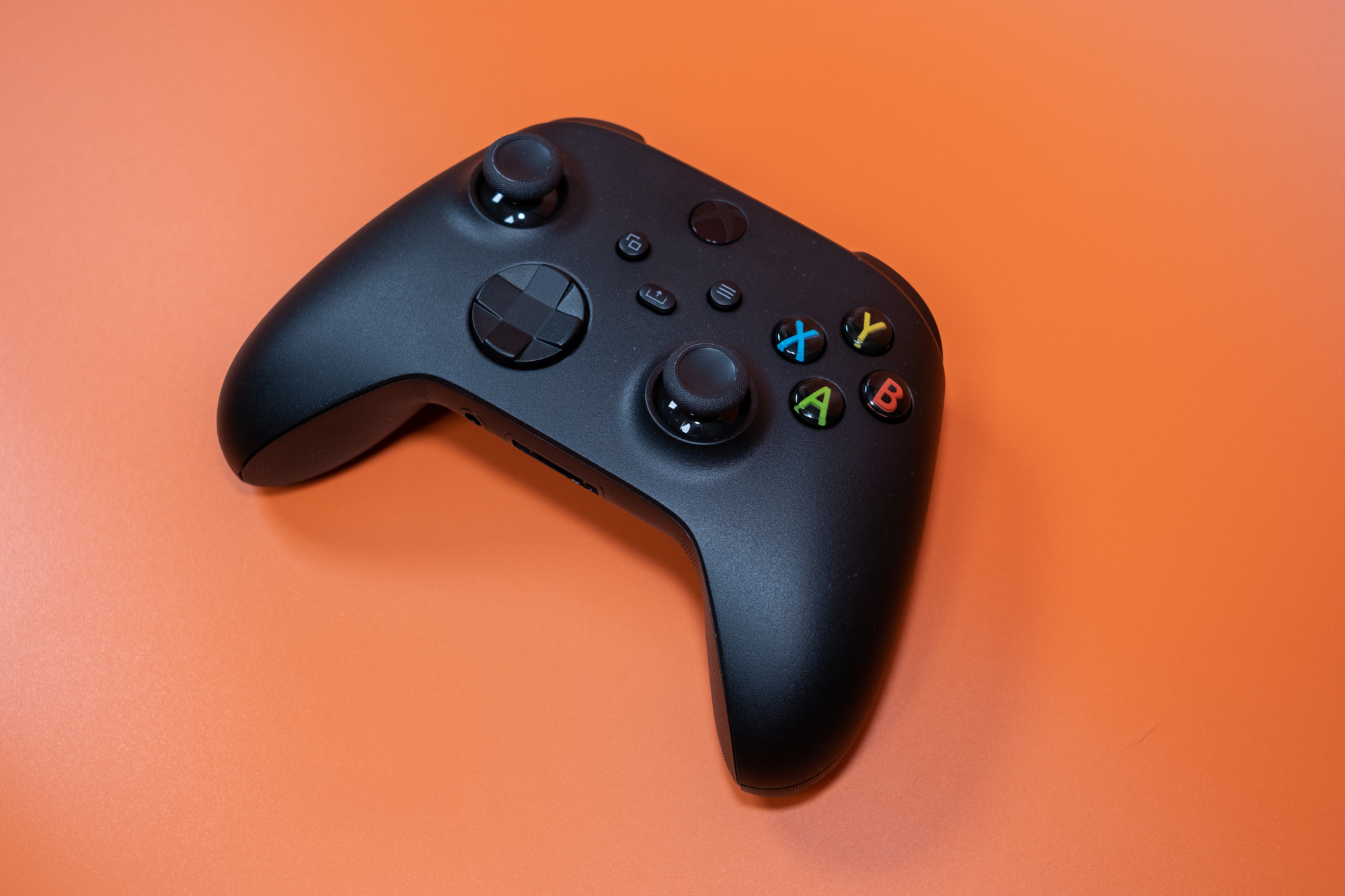 Xbox Wireless Controller (2020) - Nejlepší řadič Xbox pro PC