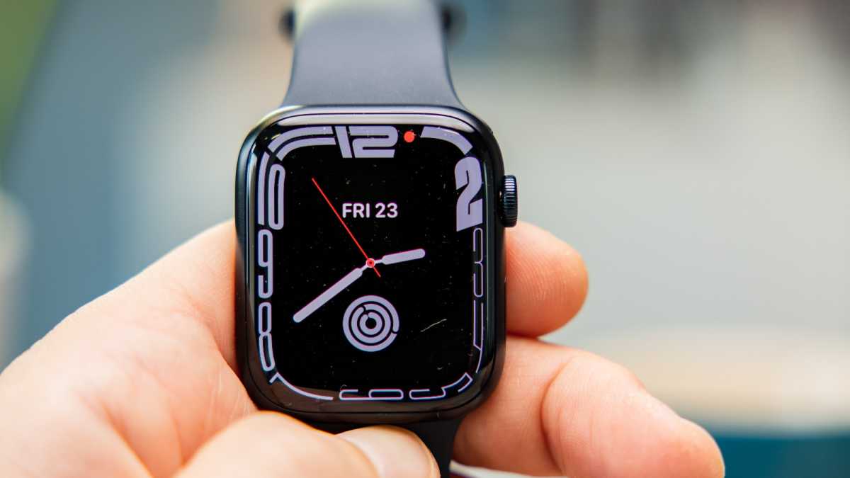 Apple Watch Series 8 face