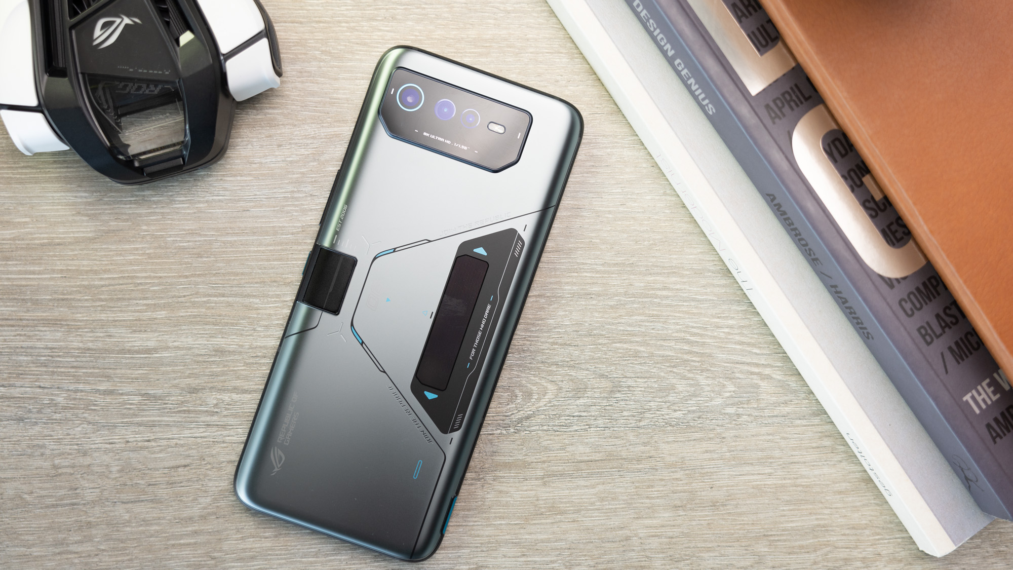Asus ROG Phone 6D Ultimate - Лучше всего, когда деньги не являются объектом