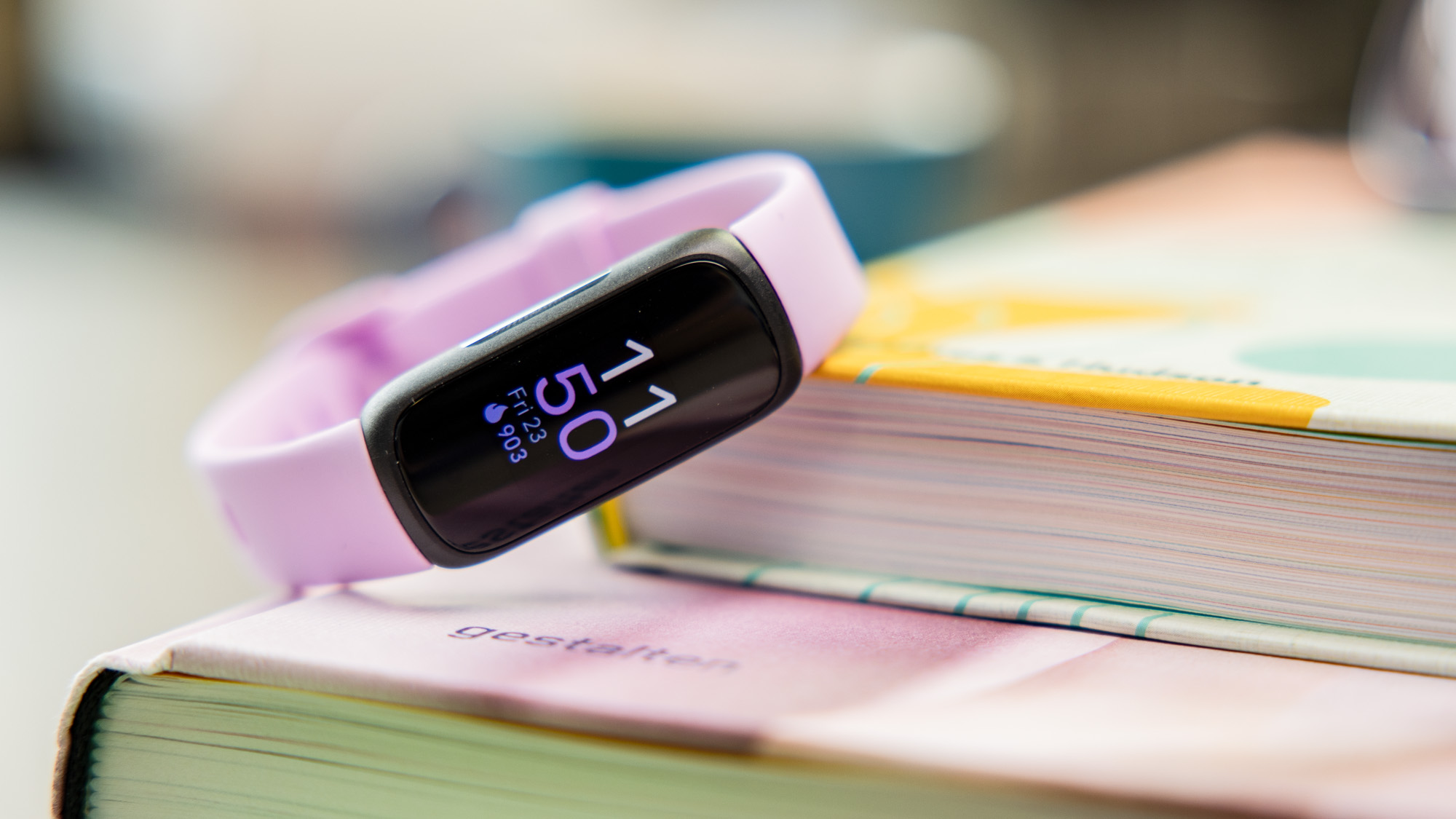 Fitbit Inspire 3: лучшая дешевая модель Fitbit