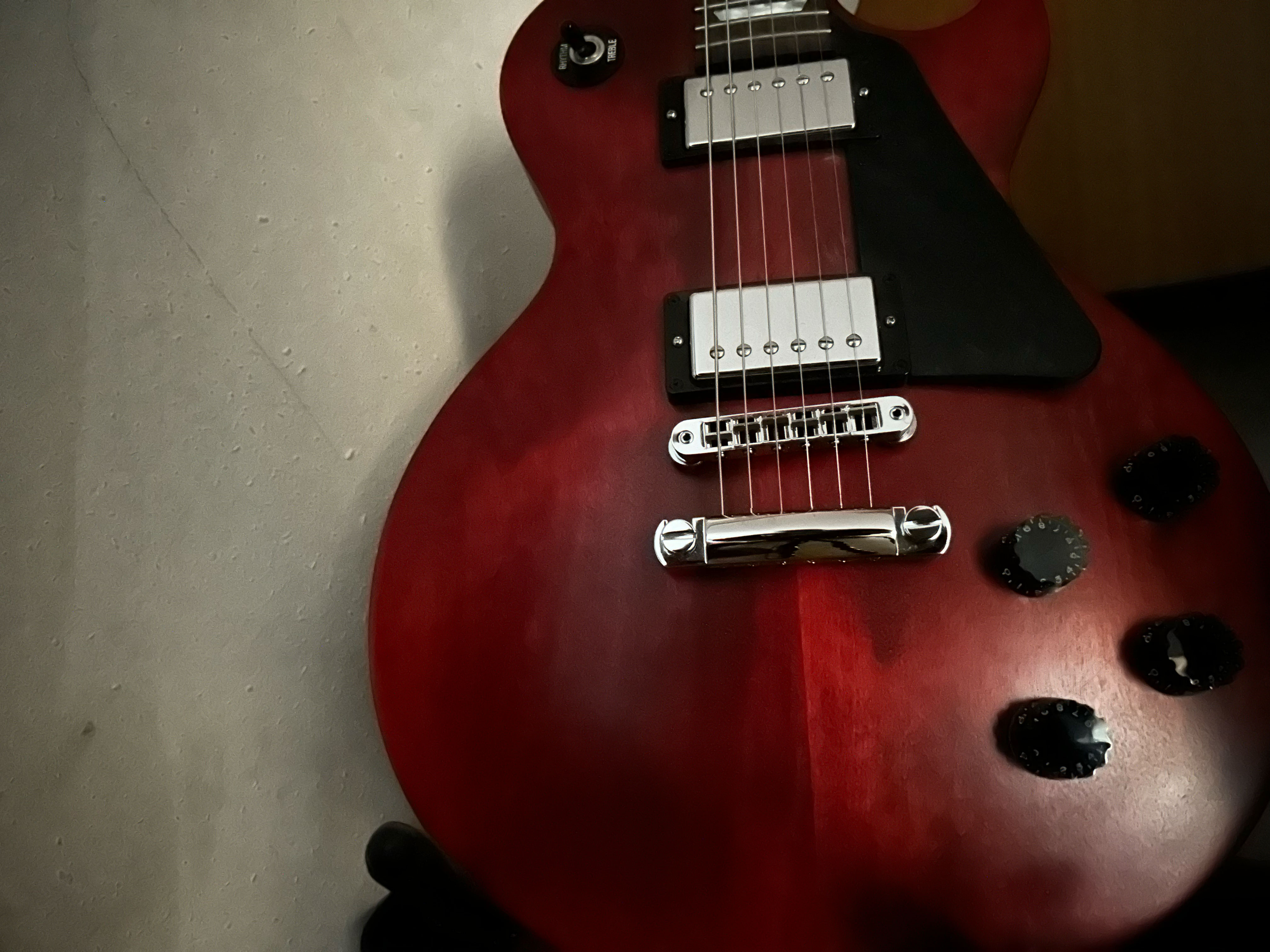 Les Paul Night iPhone 14