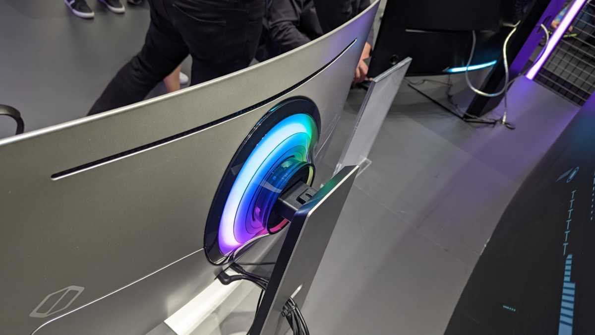 Samsung Odyssey G8 OLED rear lighting