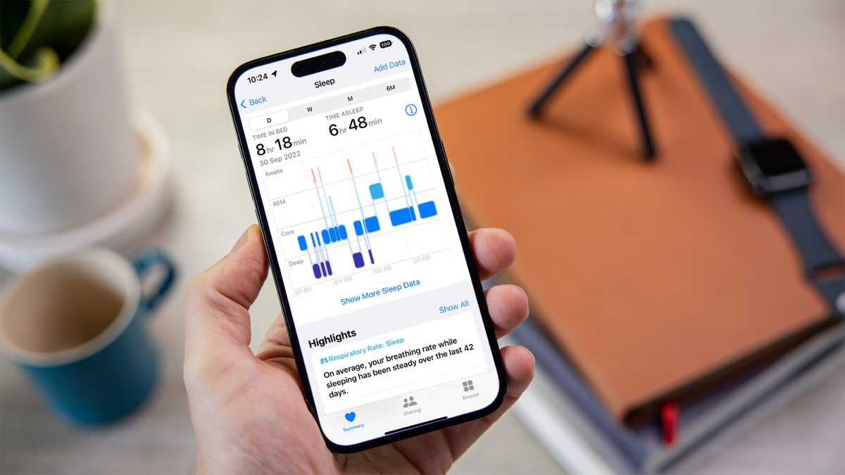 Sleep tracking on the Health app on an iPhone 14 Pro