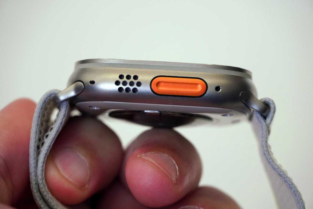 Apple Watch Ultra Eylem düğmesi