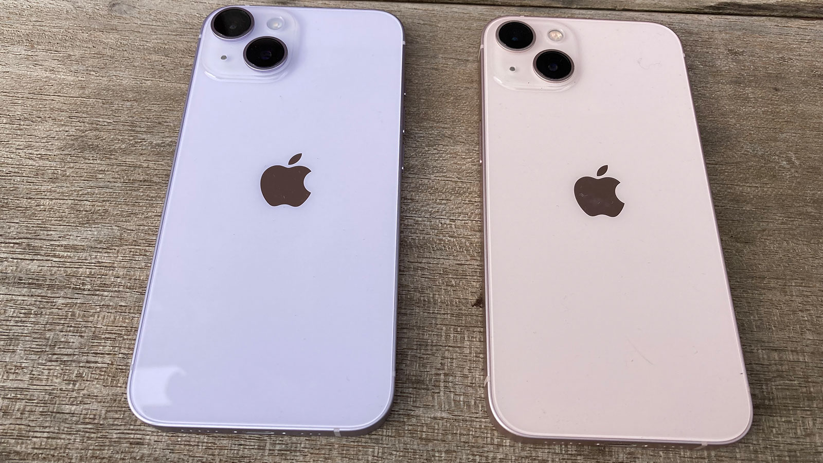Различие 13 и 14 айфона. Iphone 13 и iphone 14. Apple iphone 14. Iphone 13 vs iphone 14. Айфон 14 и айфон 14 про.