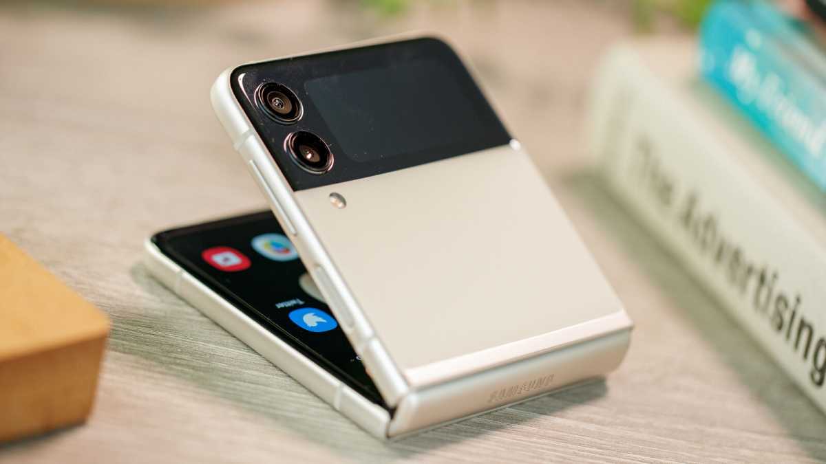 Samsung Galaxy Z flip 3
