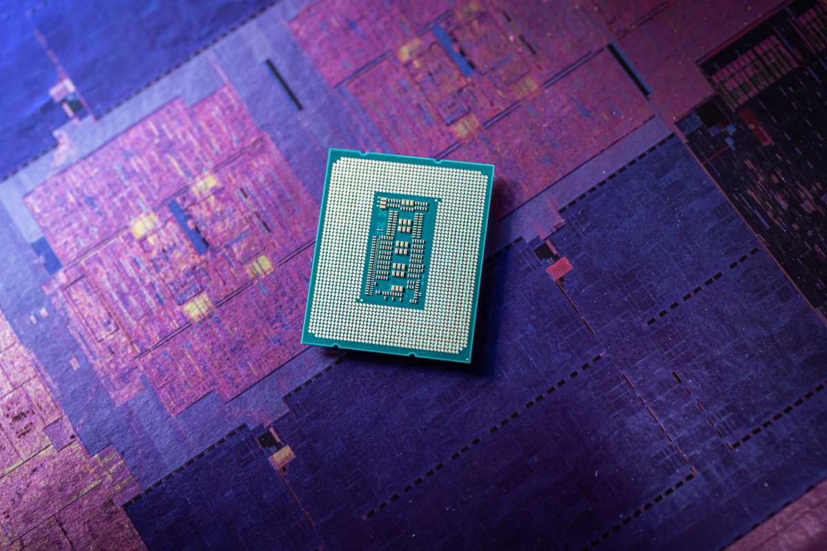 Intel 13th-gen Raptor Lake chip on a purple background