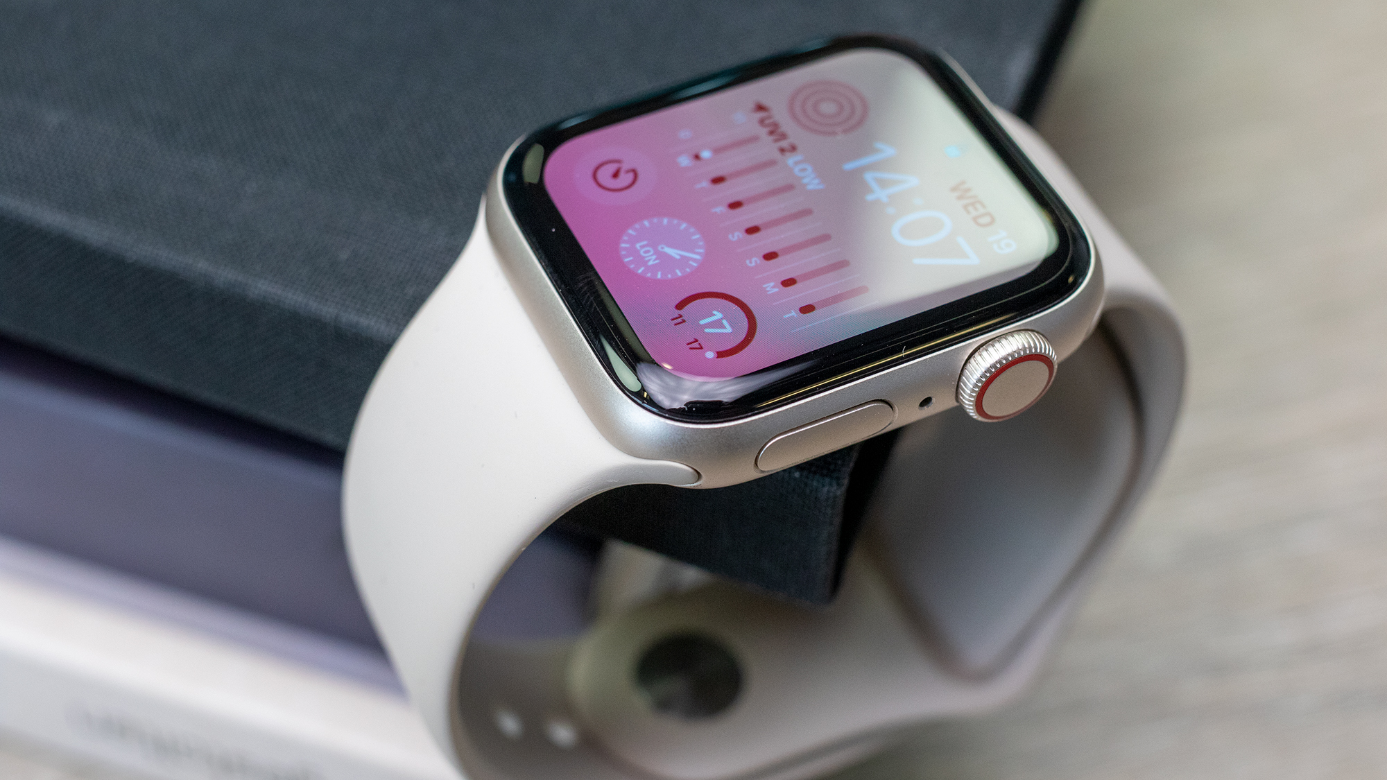 Review apple watch cheap se