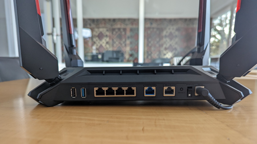 Asus GT-AX6000 Anschlüsse auf der Rückseite