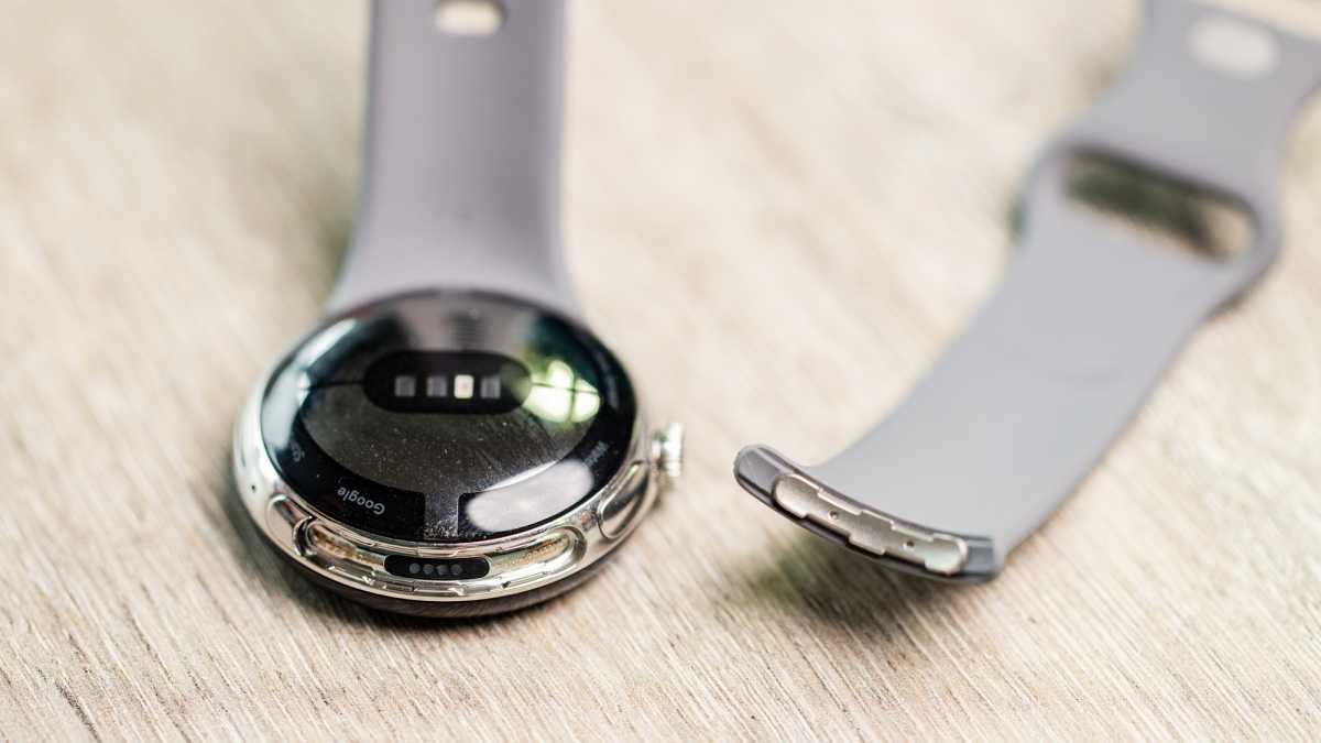 Google Pixel Watch Review: Smooth Operator - Tech Advisor