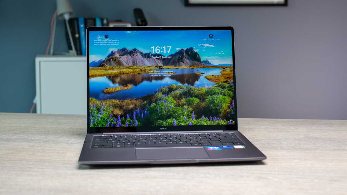 Honor MagicBook 14 2022 review: Multimedia laptop with RTX 2050 -   Reviews