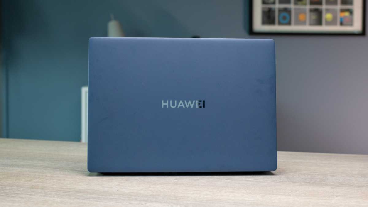 Huawei MateBook X Pro (late 2022) rear