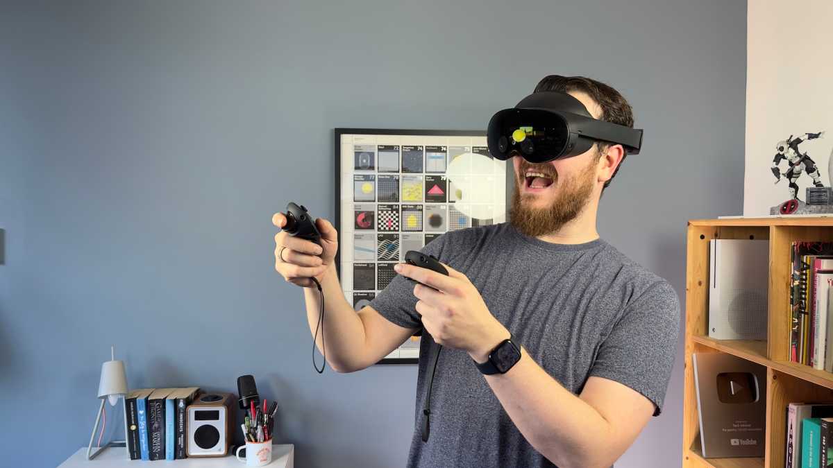 Meta Quest Pro review: Slick VR hardware meets sloppy software