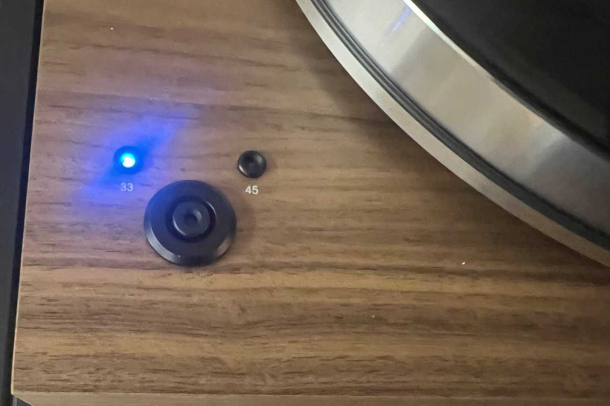 Pro-Ject X8 speed control
