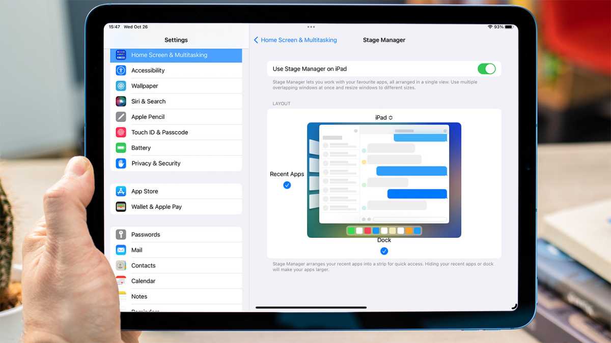 Stage Manager Settings menu on an iPad