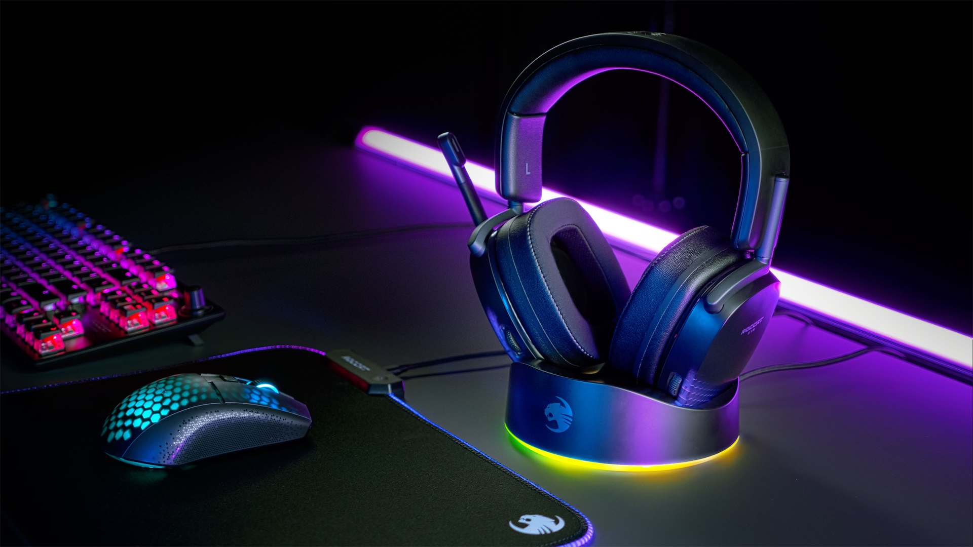 Roccat Syn Max Air in test: wireless gaming headset with docking station