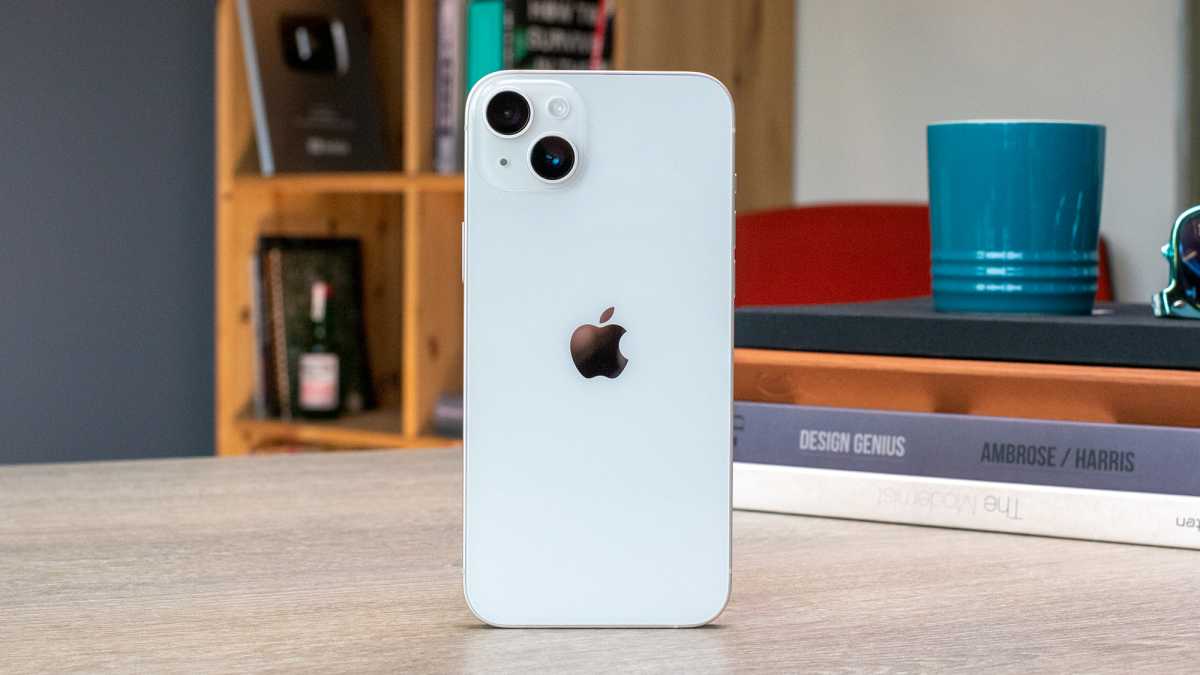 Apple iPhone 14 Plus review -  tests