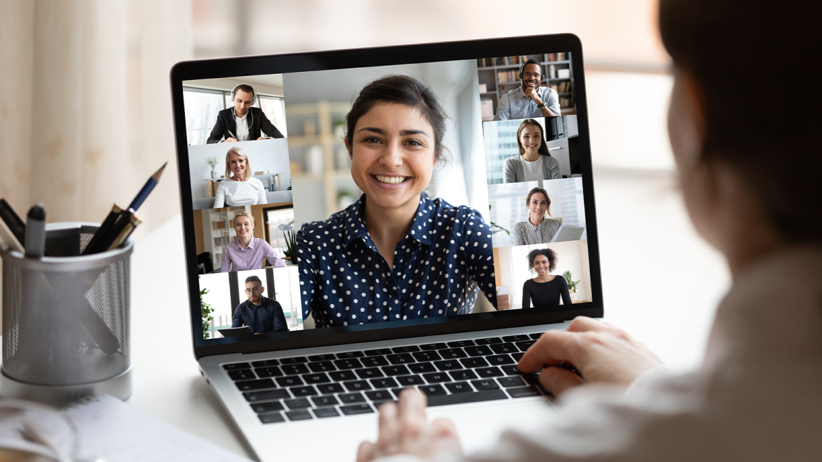 Videokonferenz am Notebook