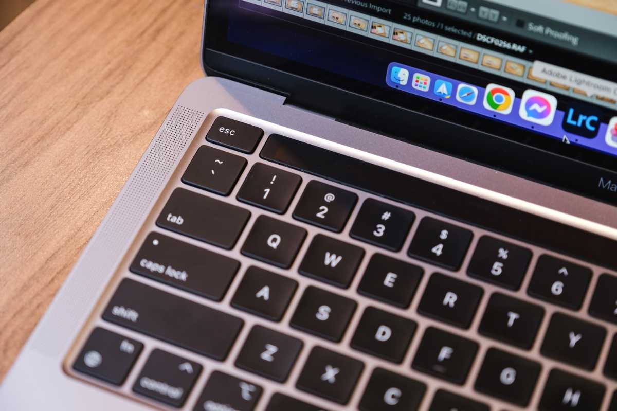Macbook Pro M2