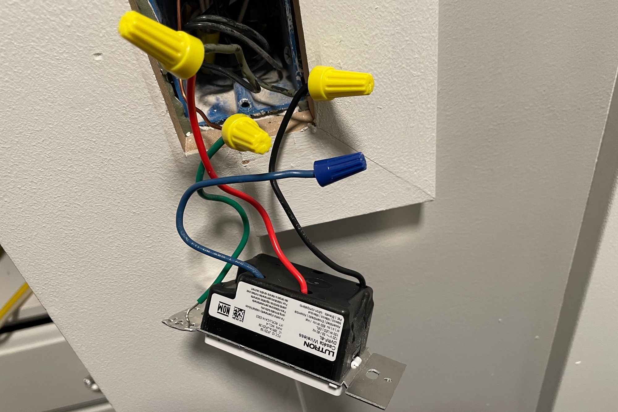 Lutron Diva Smart Dimmer review Subtlety is its strong suit TechHive