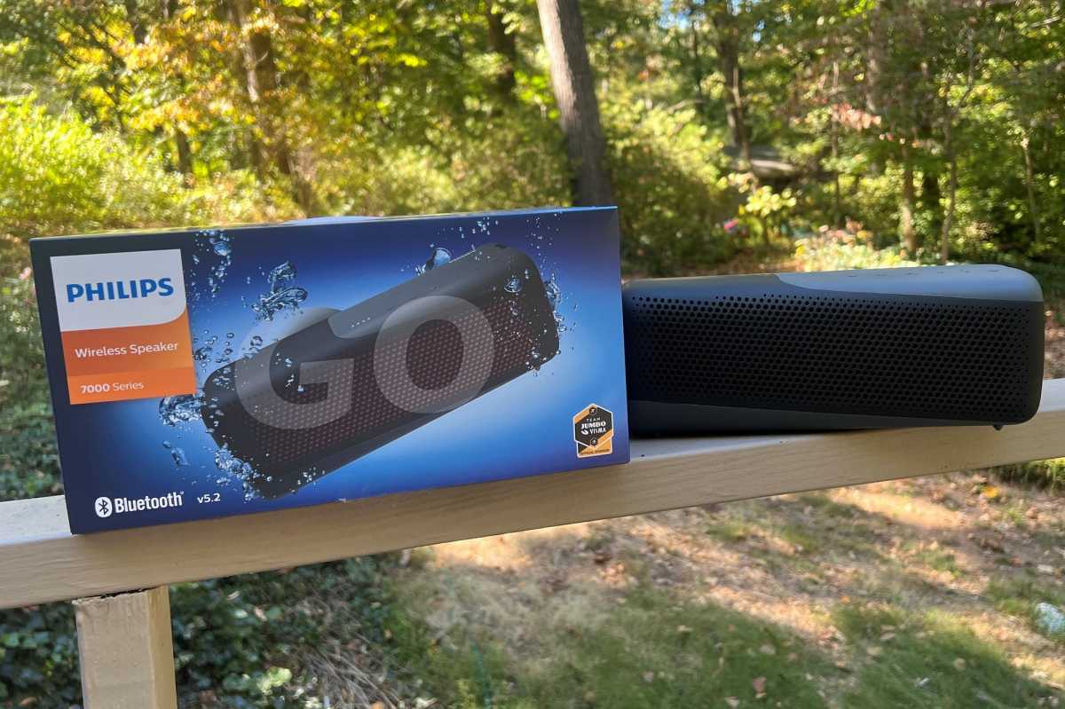 Philips S7807 Bluetooth speaker with box