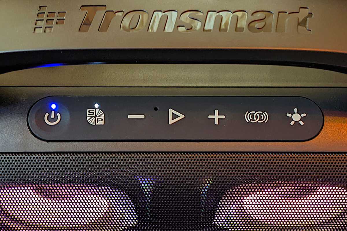 Tronsmart Bang Mini is a 50 W speaker with SoundPulse technology