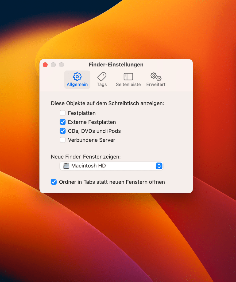 In den Einstellungen des Finders müssen die richtigen Einstellungen gesetzt sein, damit macOS externe Datenträger erfolgreich anbindet.