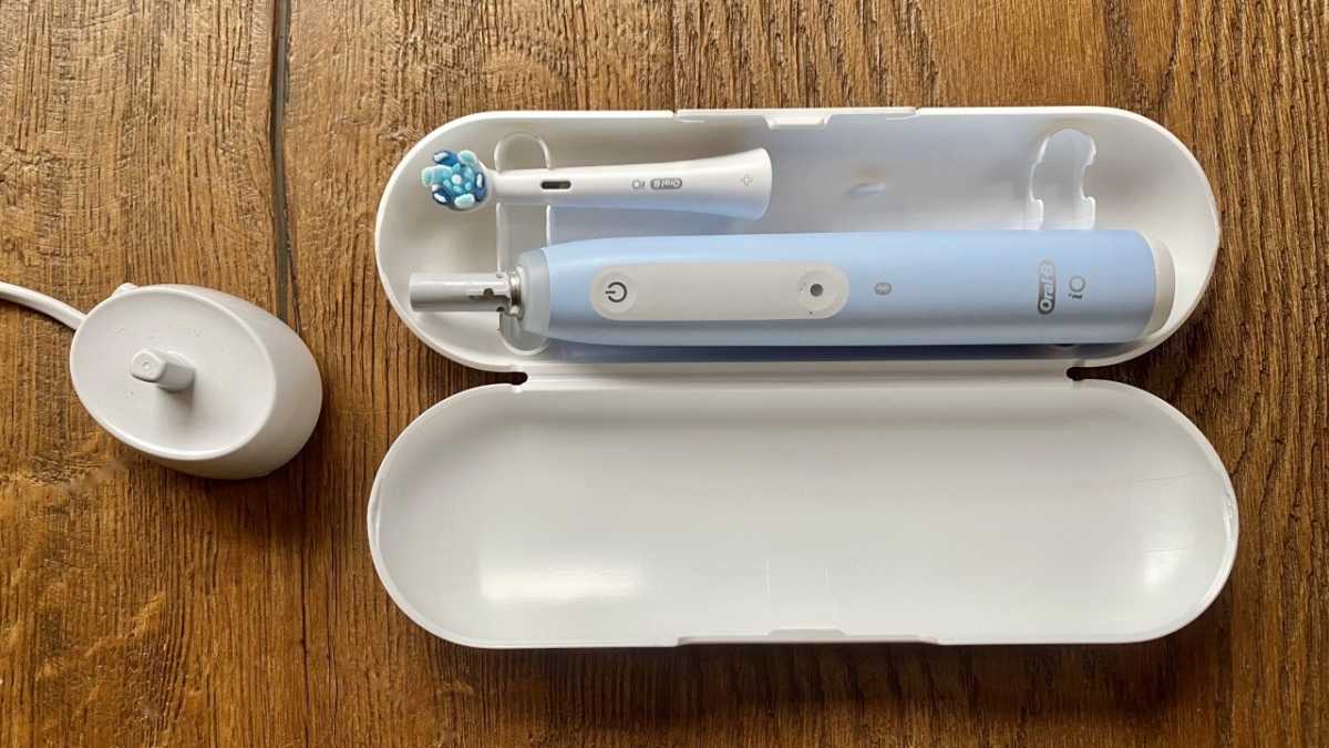 Oral-B iO Series 4 (iO4) Review 