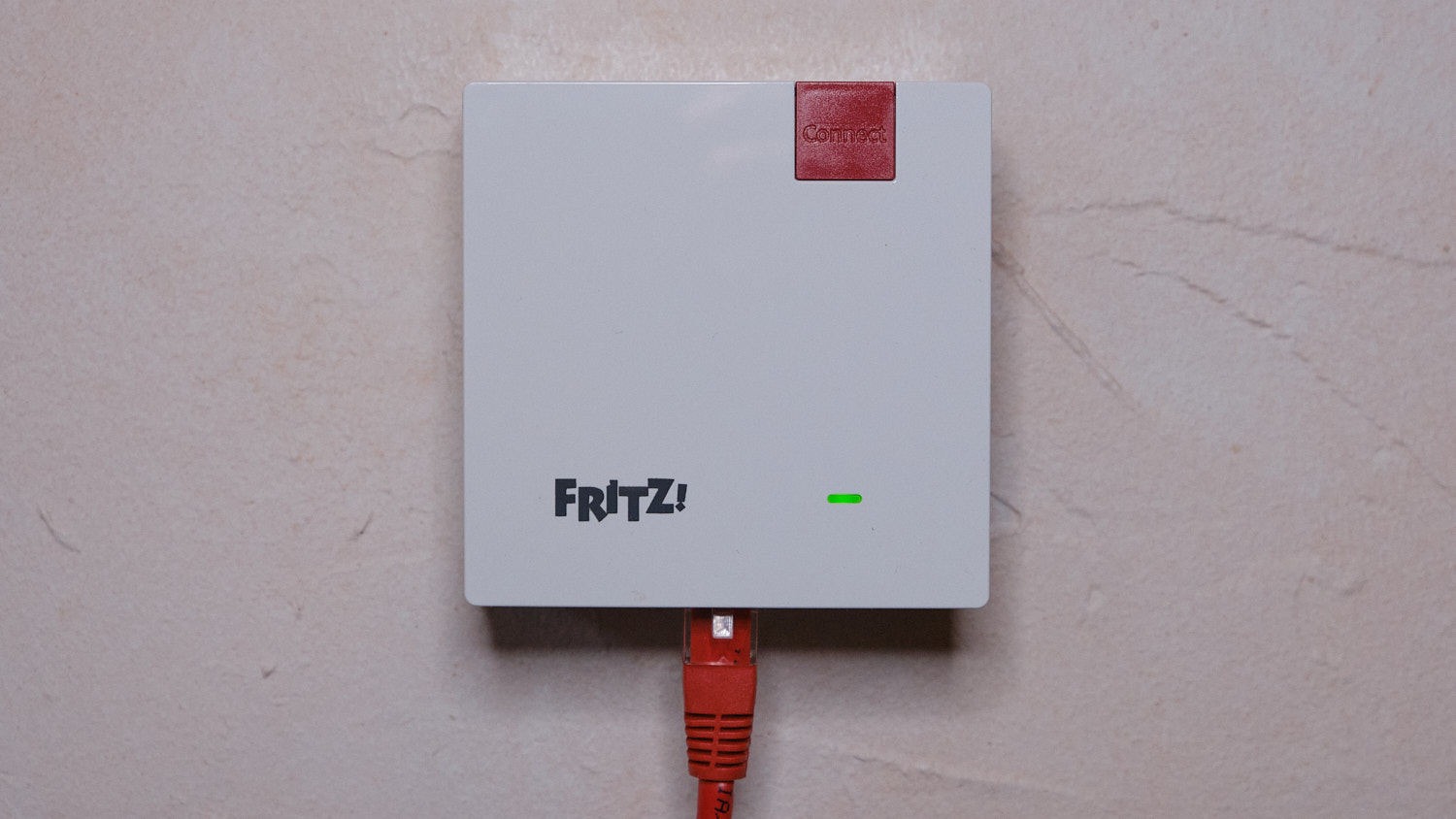 Fritz-Repeater 1200 AX – maximale Performance bei geringen Abmessungen