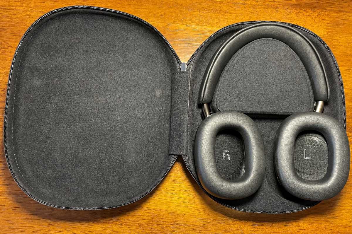 Bowers & Wilkins Px8 inside carry case