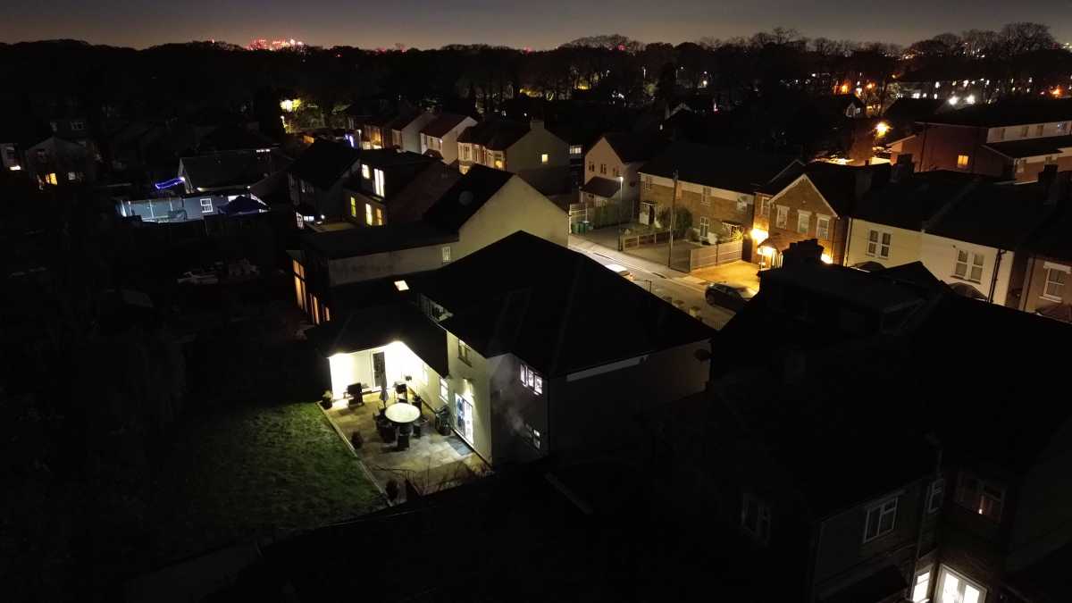 DJI Mini 3 photo sample night 3