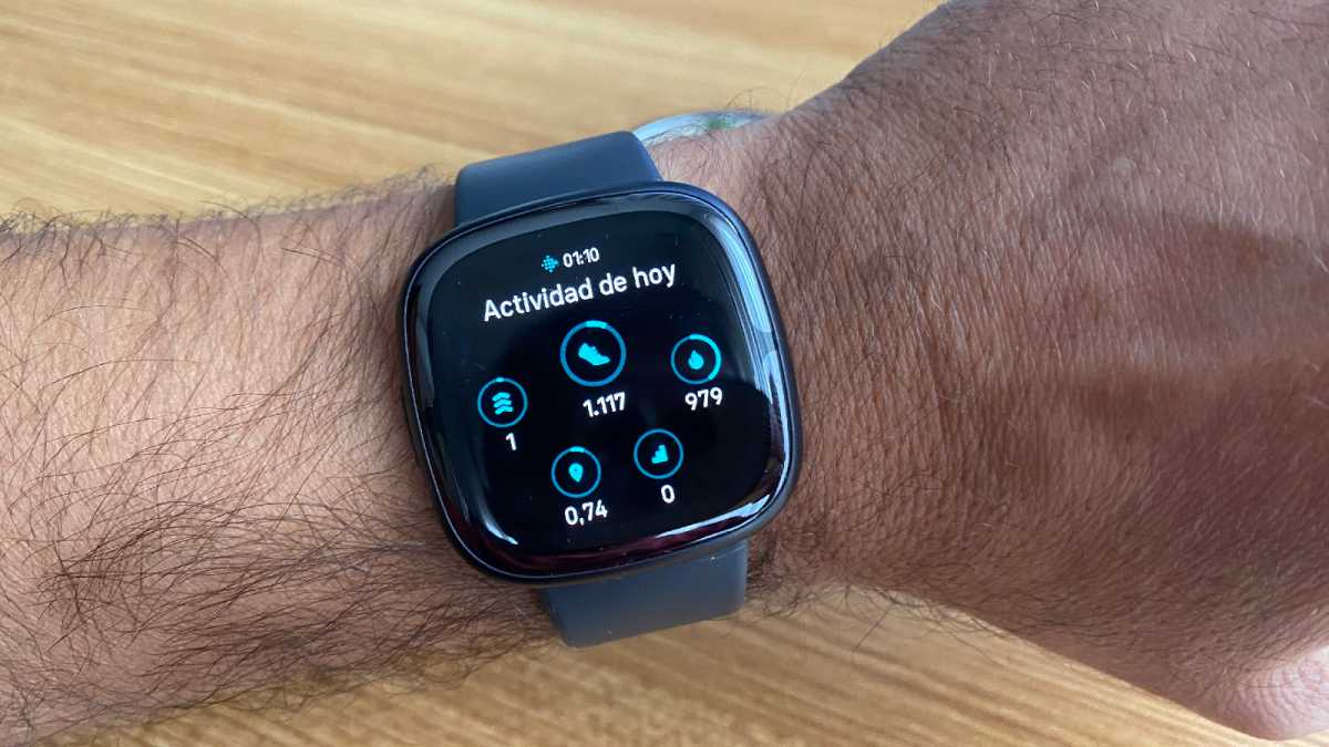 Fitbit Sense 2 pantalla de Actividad de hoy