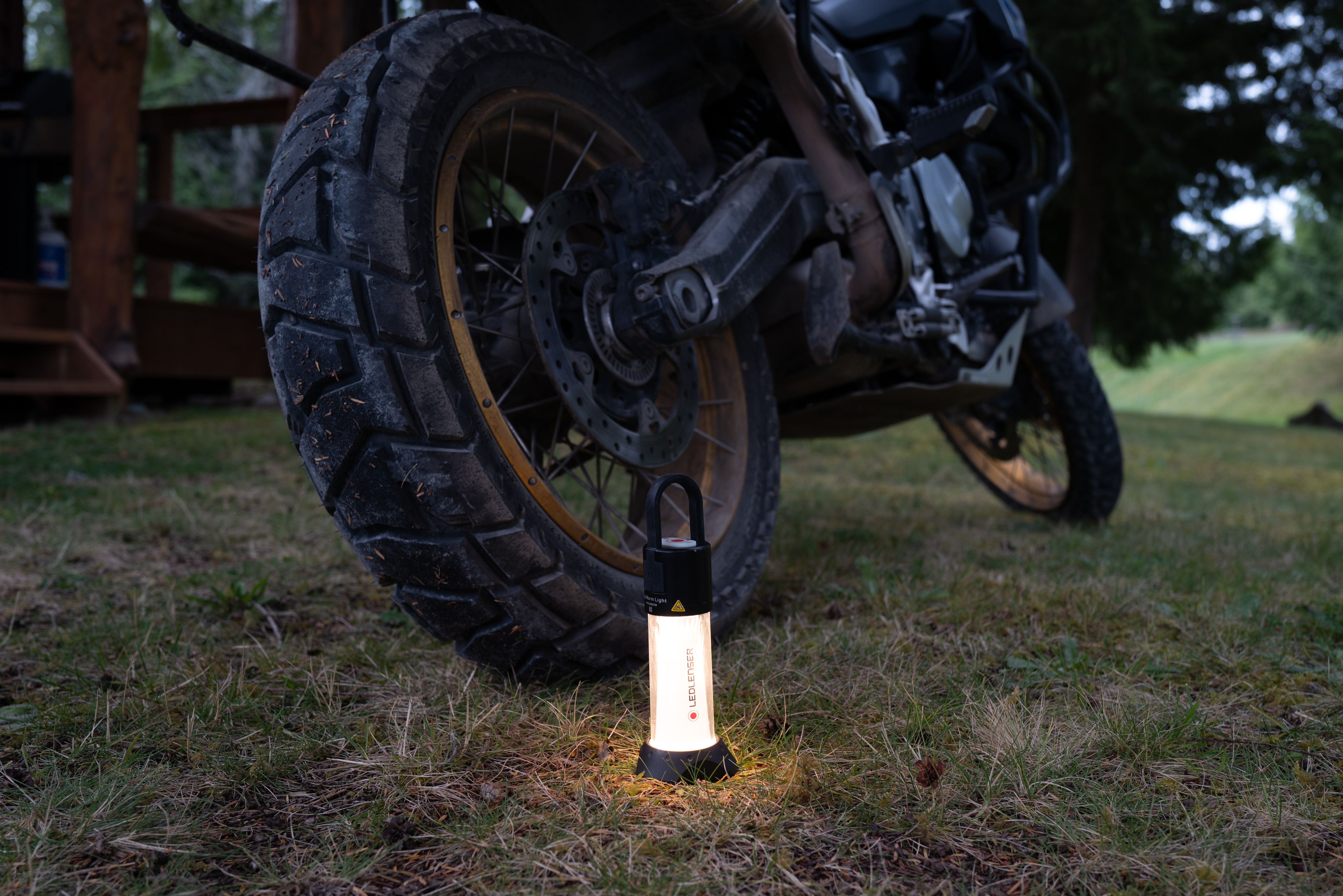 Ledlenser Outdoor Laterne ML6 Warm Light – Empfehlenswerte Campinglampe