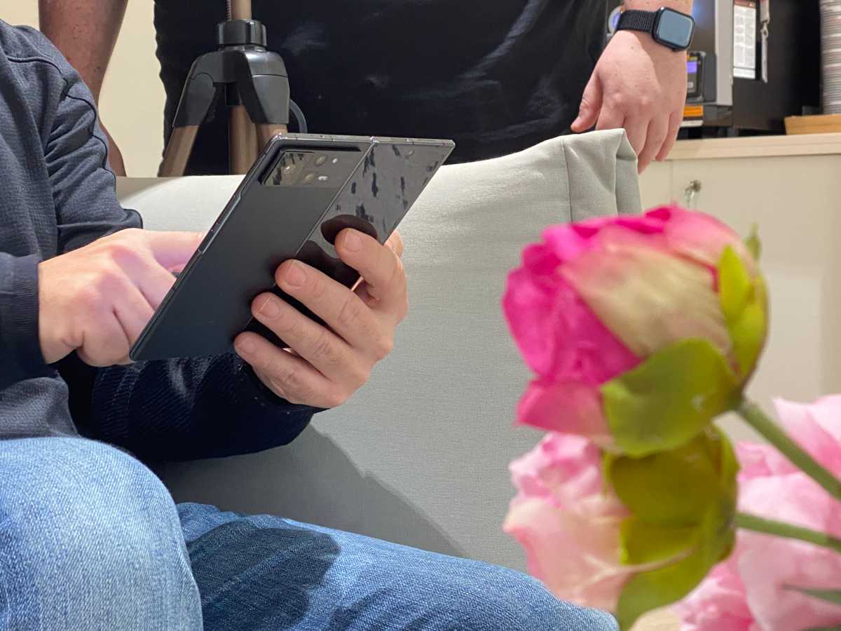 Xiaomi Mix Fold 2 manejo