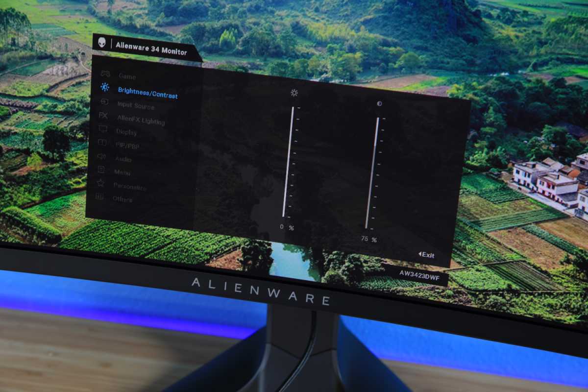 Alienware AW3423DWF review: Scion to the OLED gaming monitor throne