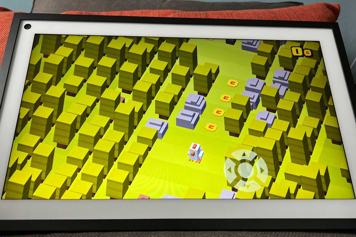 Crossy Road on the Echo Show 15