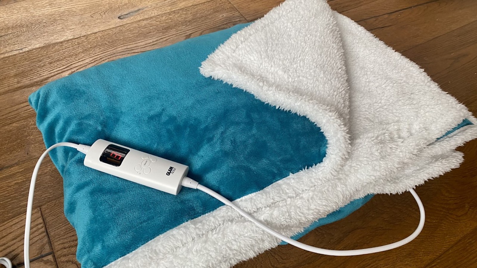 Electric Blanket Buying Guide: What You Need to Know - Tech Advisor