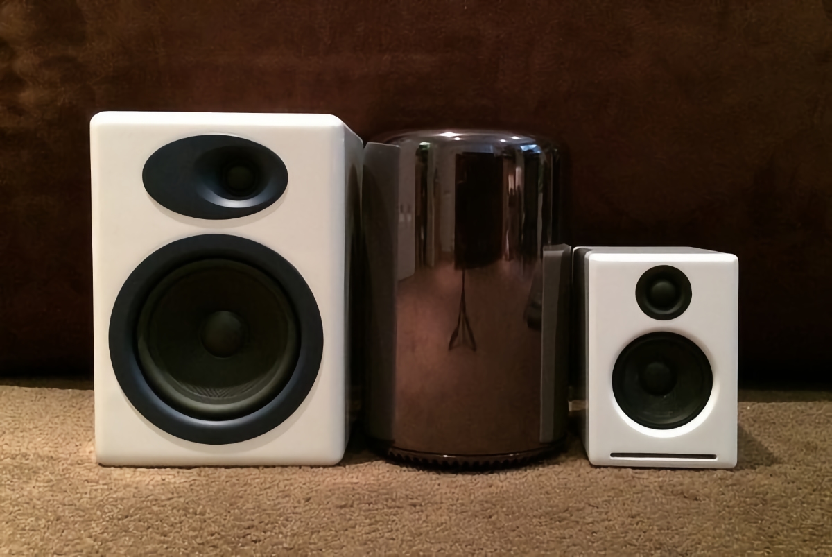2013 Mac Pro speakers