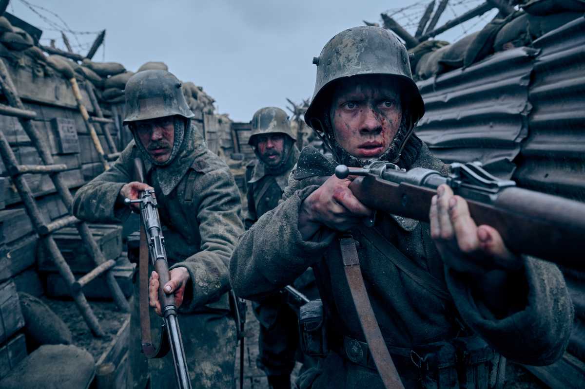 A scene from the Netflix film 'All Quiet on the Western Front'