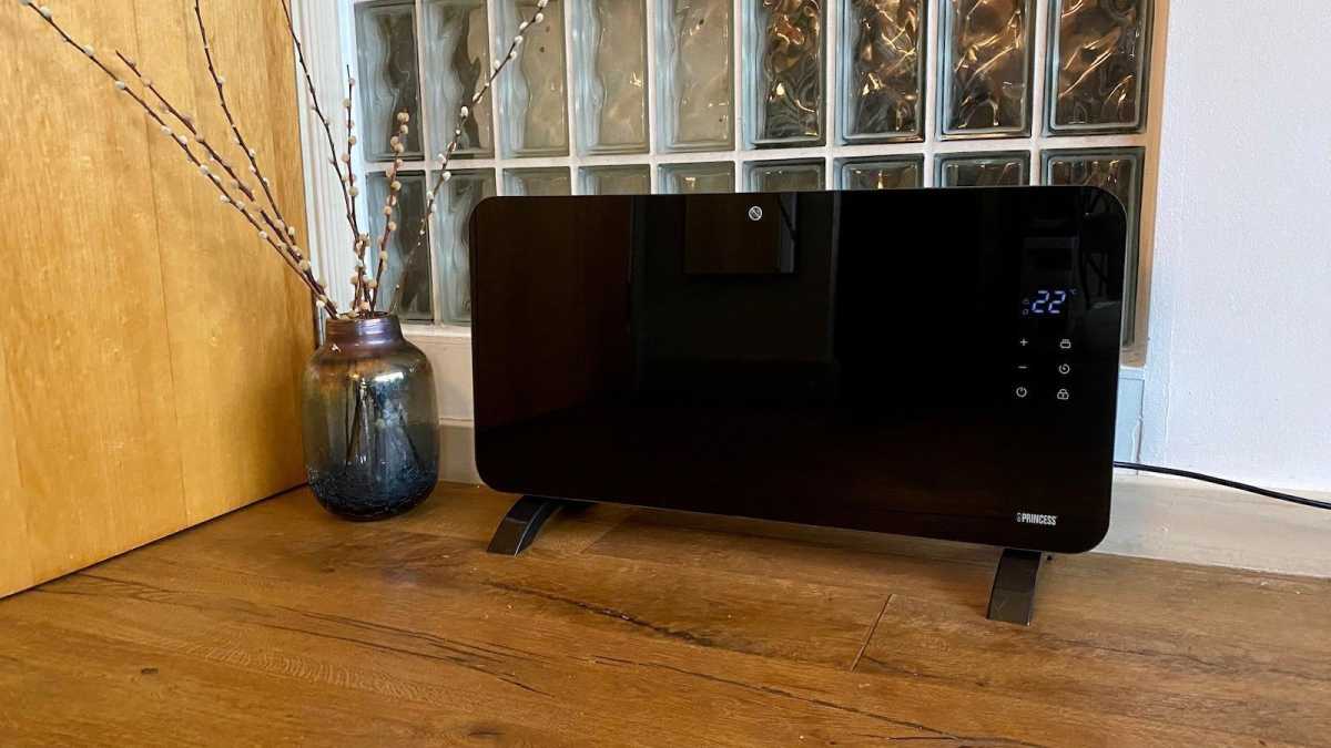 Black glass panel heater