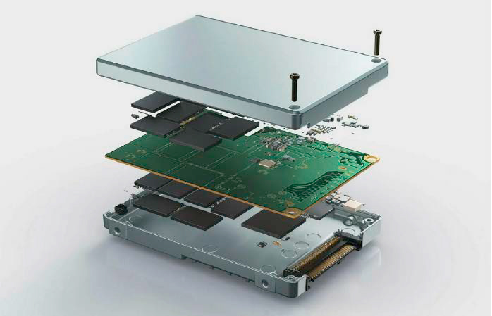 Die SSD-Reihe Solidigm Value Endurance soll HDDs im Unternehmenseinsatz verdrängen. Dazu steigert sie die Kapazitätsgrenze auf sagenhafte 61,44 TB.