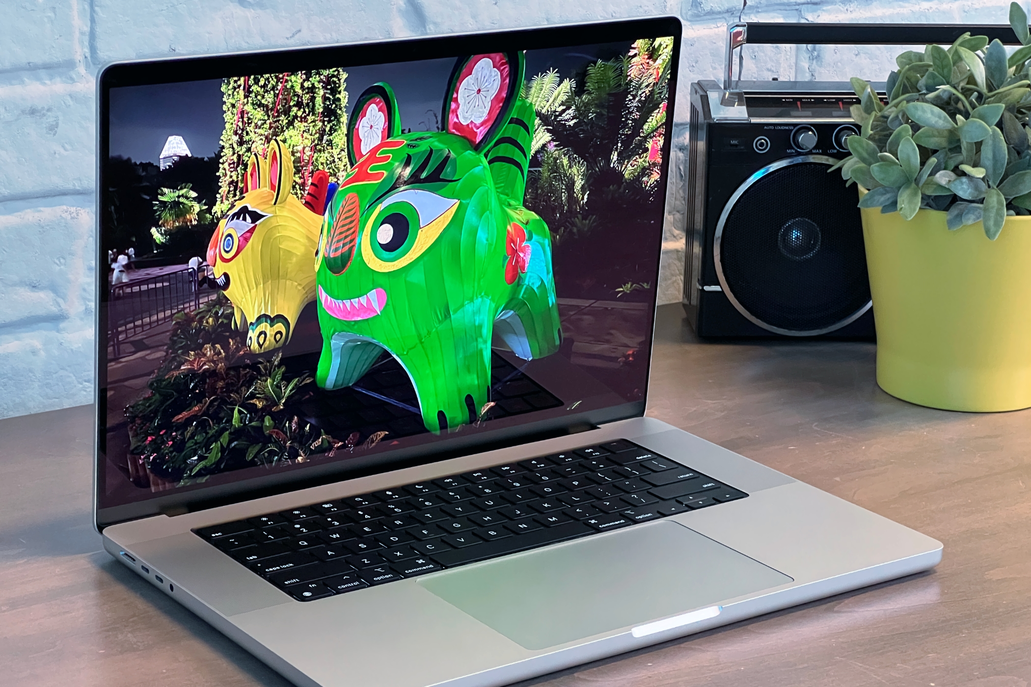 MacBook Pro de 16" (M2 Pro / M2 Max, 2023)