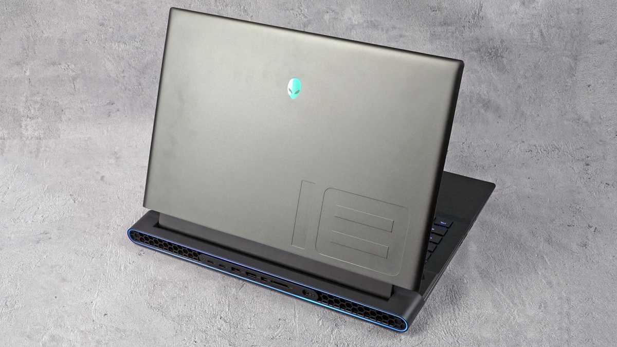 Dell Alienware M18