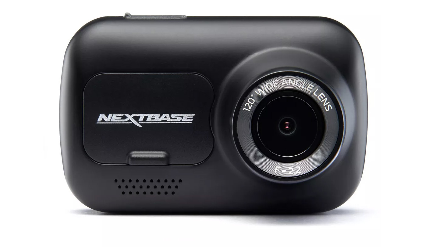 Nextbase 122 – Best budget dash cam