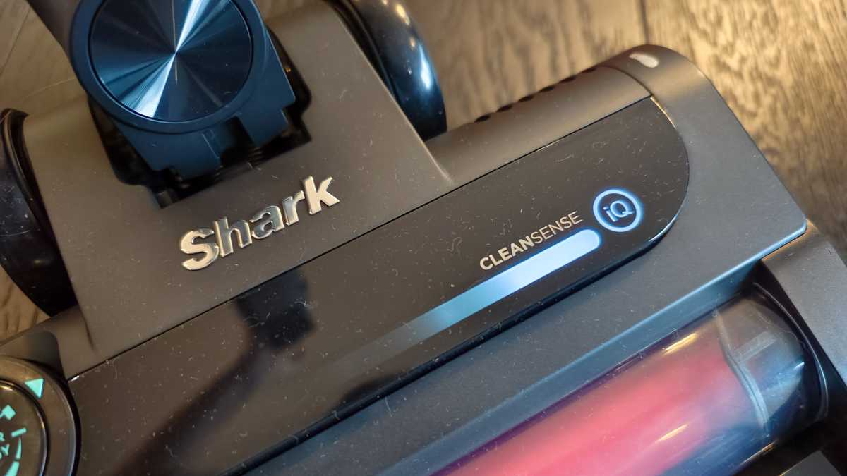 Aspirador inalámbrico Shark Stratos CleanSense iQ