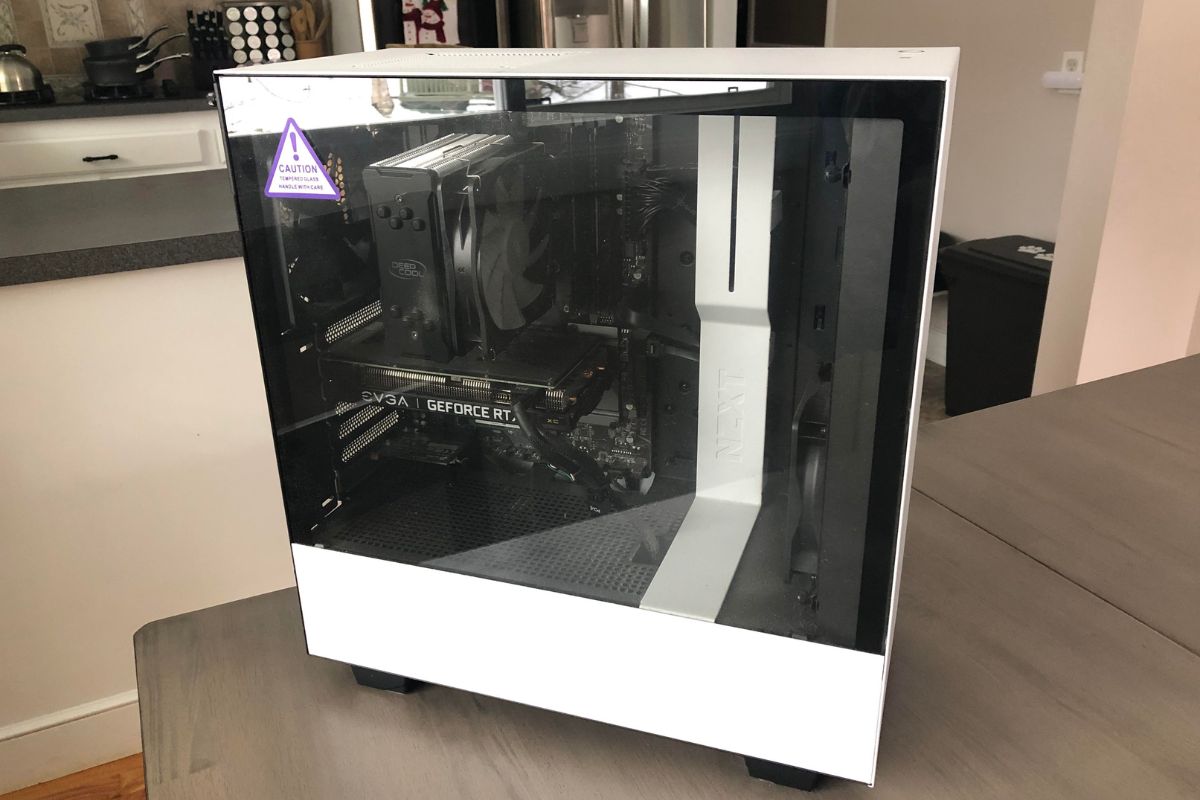 Ashley's NZXT desktop tower