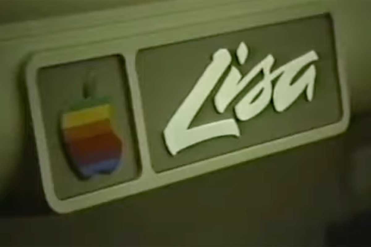 Apple Lisa logo on computer