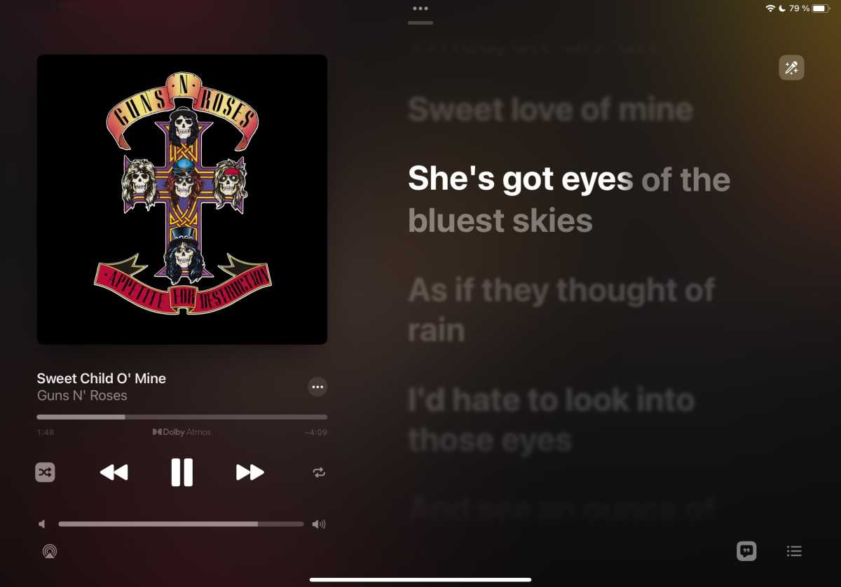 Oberfläche von Apple Music sind mit Songtext auf der rechten Seite
