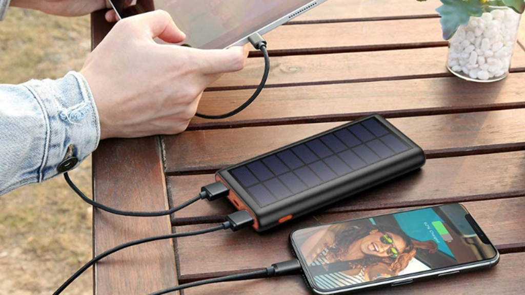 Image: Amazon-Deal: Diese starke Solar-Powerbank gibt es fÃ¼r 29,56 Euro